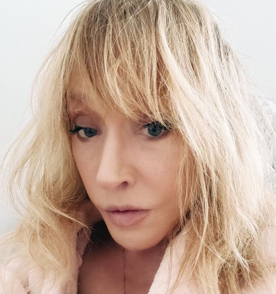    Алла Пугачева / @alla_orfey Денис Петлюченко