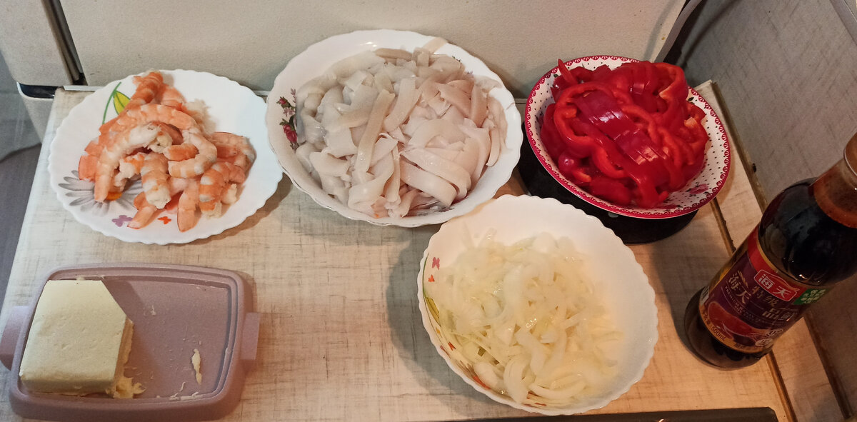 Ингредиенты для приготовления морепродуктов по Дальневосточному