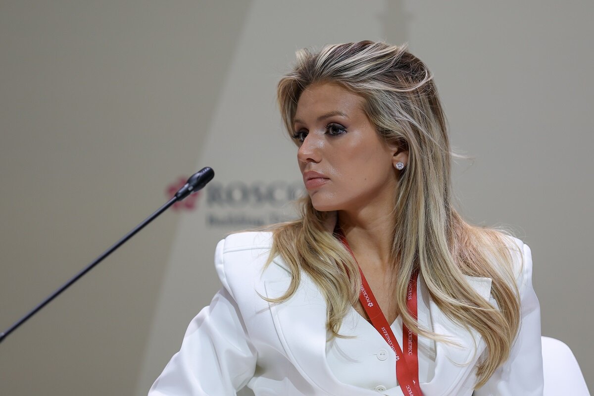 На ПМЭФ-2024 Чеботина заявила, что она против введения законов о внешнем виде артистов.  Фото: из фотобанка Фонда Росконгресс photo.roscongress.org / Юлия Егорова