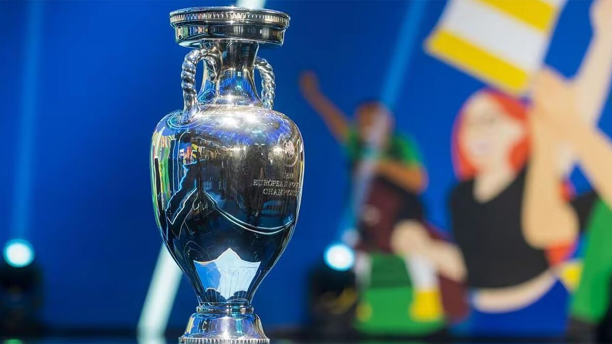    uefa.com