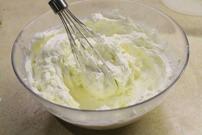 Крем-чиз на сливках: базовый крем для тортов (и для начинающих кондитеров)