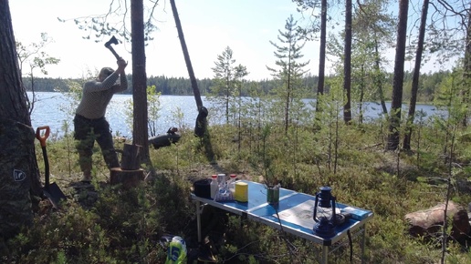 ЖИЗНЬ В ЛЕСУ. РЫБАЛКА С ЛОДКИ. ТАЁЖНАЯ ЖИЗНЬ. СТРОЮ ЛАГЕРЬ НА БЕРЕГУ ТАЕЖНОГО ОЗЕРА