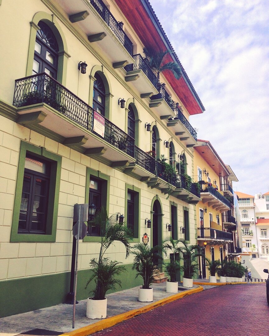 Дома в старом городе.