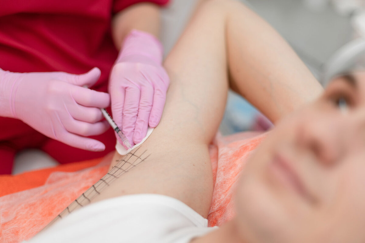 ИМЕЮТСЯ ПРОТИВОПОКАЗАНИЯ, НЕОБХОДИМА КОНСУЛЬТАЦИЯ СПЕЦИАЛИСТА