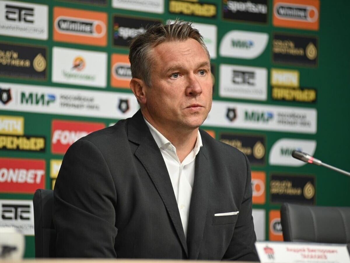    Главный тренер ФК "Химки" Андрей Талалаев© Фото : Соцсети ФК "Химки"