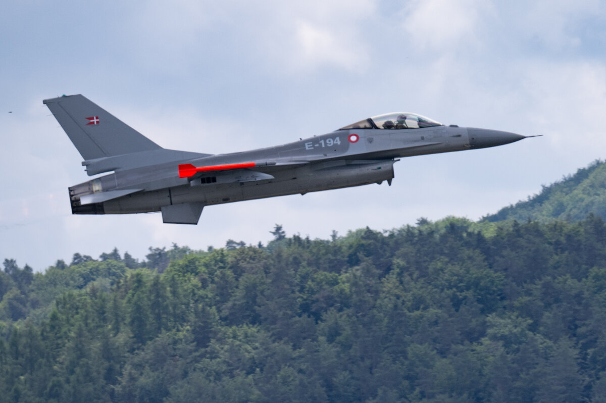 Фото: Boris Roessler/picture alliance via Getty Images