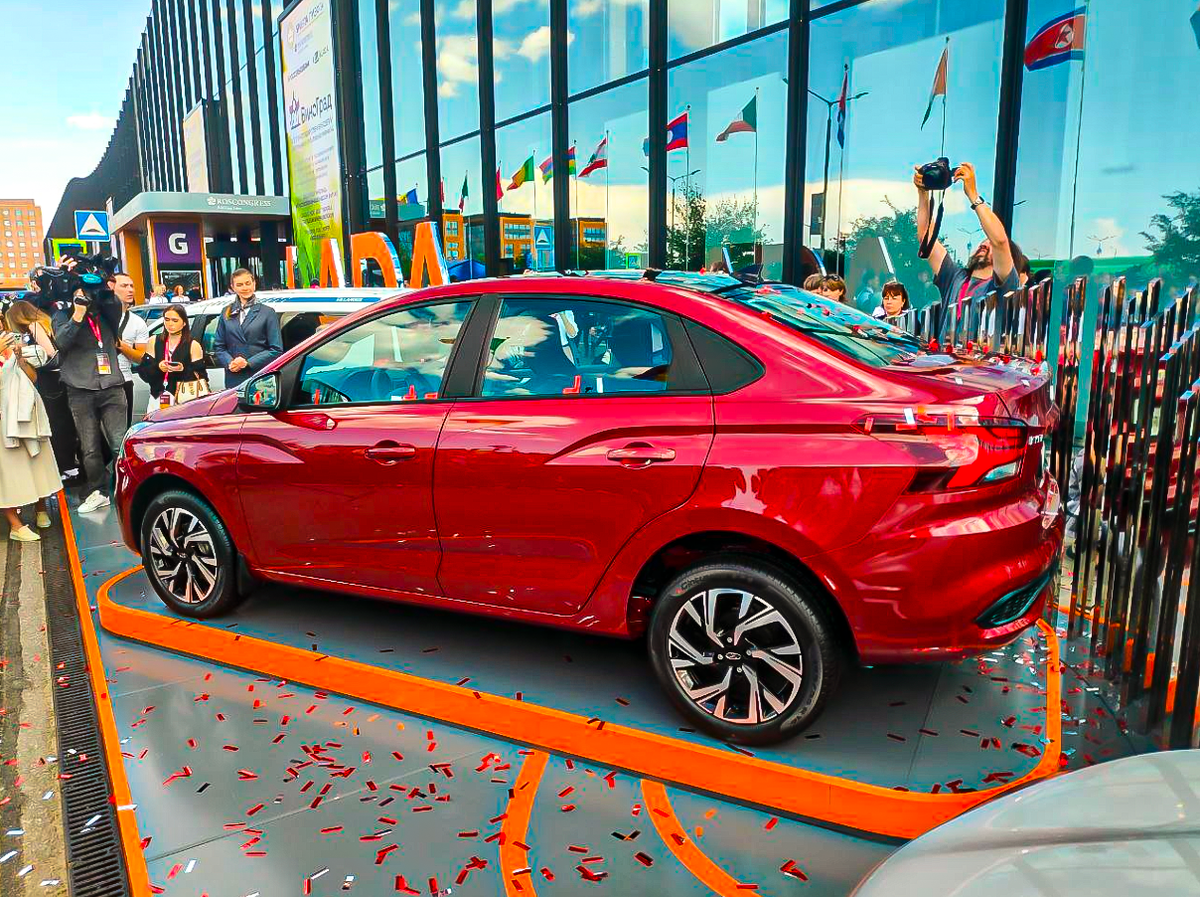 На смену Lada Granta придет новая модель B-класса LADA ISKRA - Автосалон Lada Оф