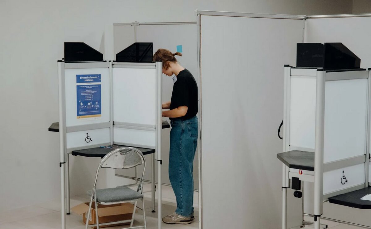 Голосование на выборах в ЕП - 2024 © Sputnik 