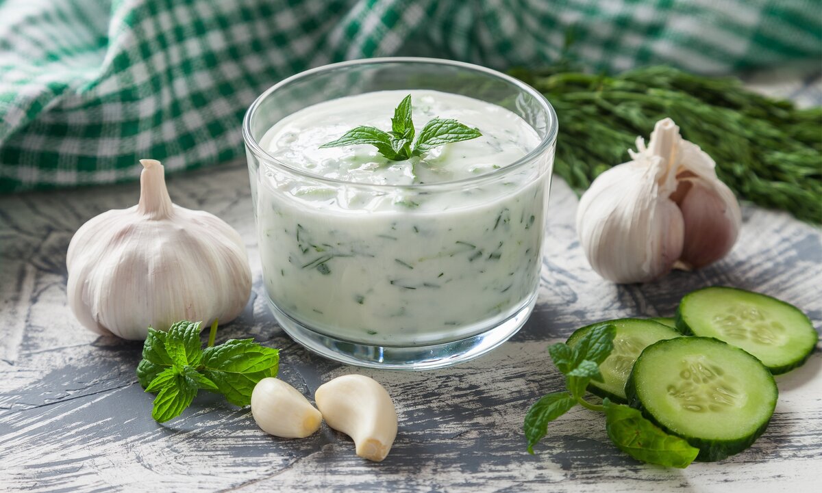 Соус ремулад с анчоусами и петрушкой