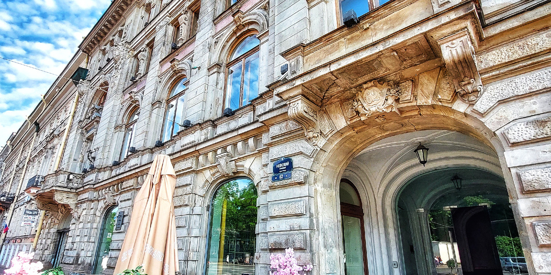 Минусы летнего Петербурга и как сделать отпуск чуть-чуть более комфортным