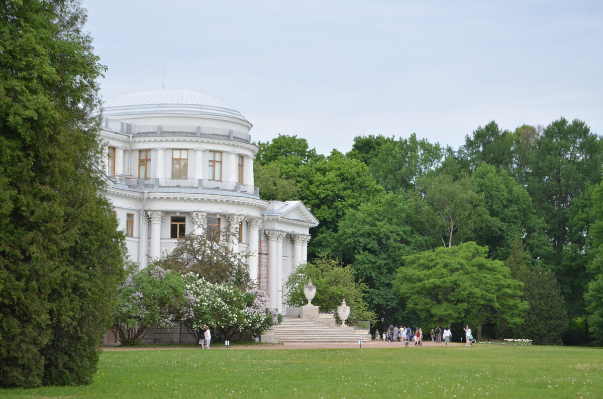 Дворец на Елагином острове. Фото автора 
