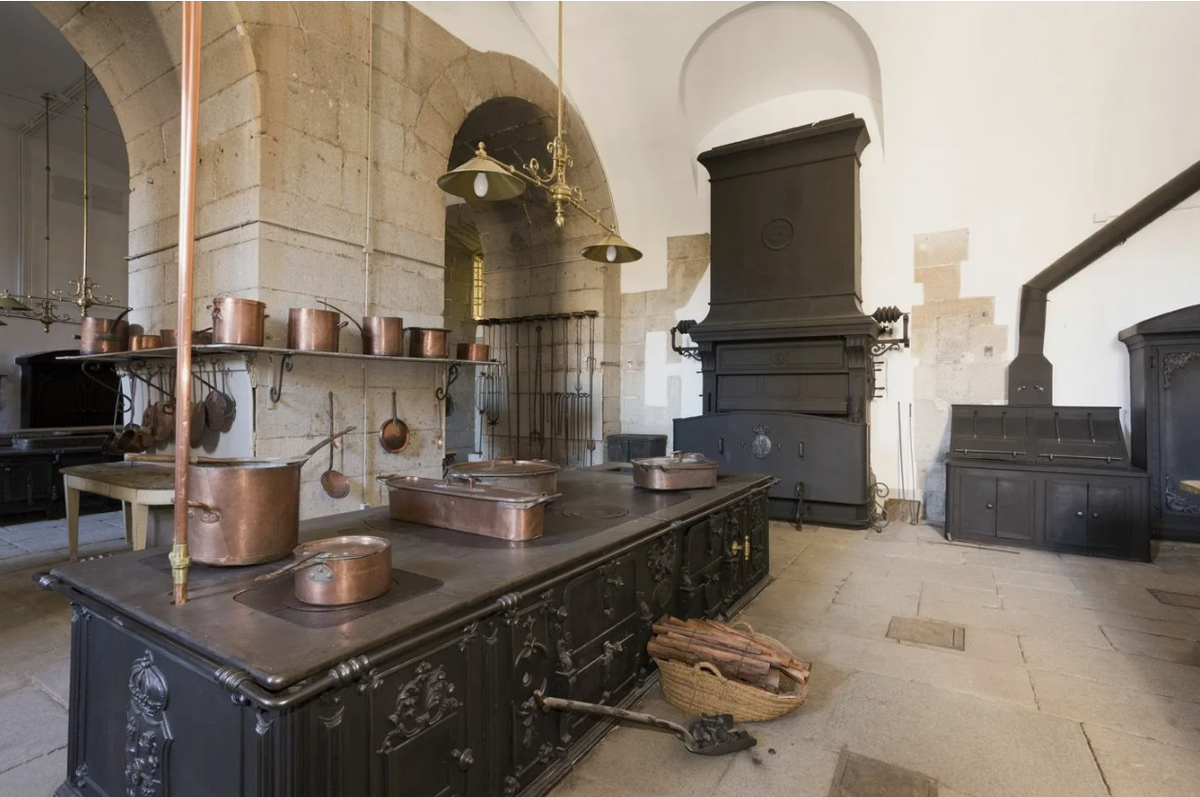 Hania Adore Home Living on Instagram: "This is everything you could ask for in a