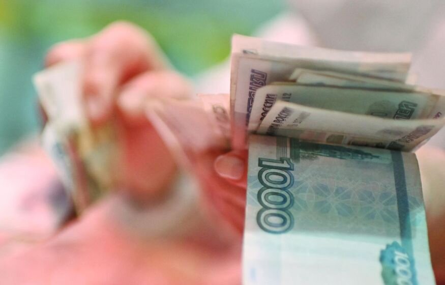    Правительство поднимает МРОТ: что изменится для россиян