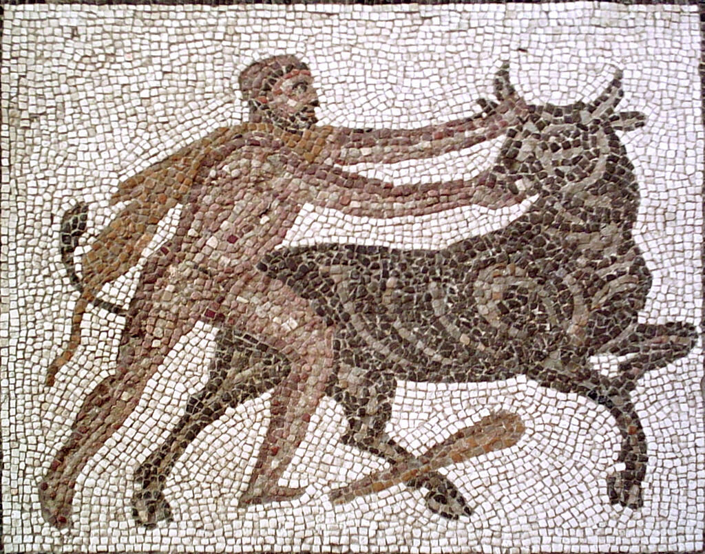 Геракл и критский бык. Напольная мозаика из Валенсии.