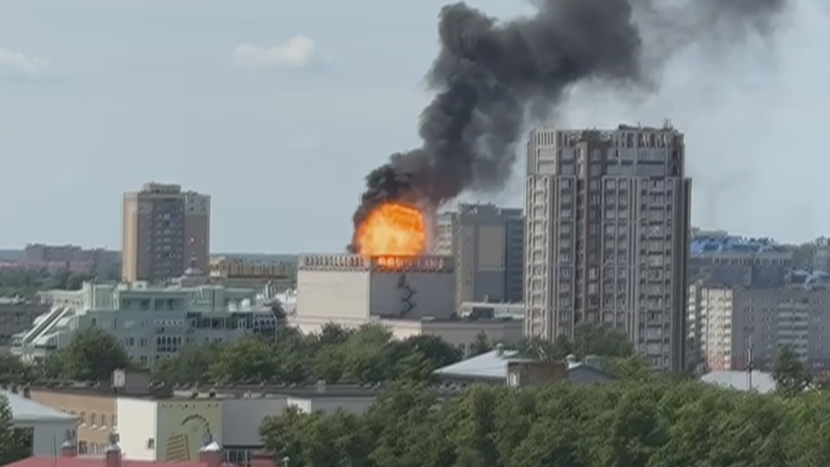    Город вздрогнул: взрыв на крыше Дворца искусств