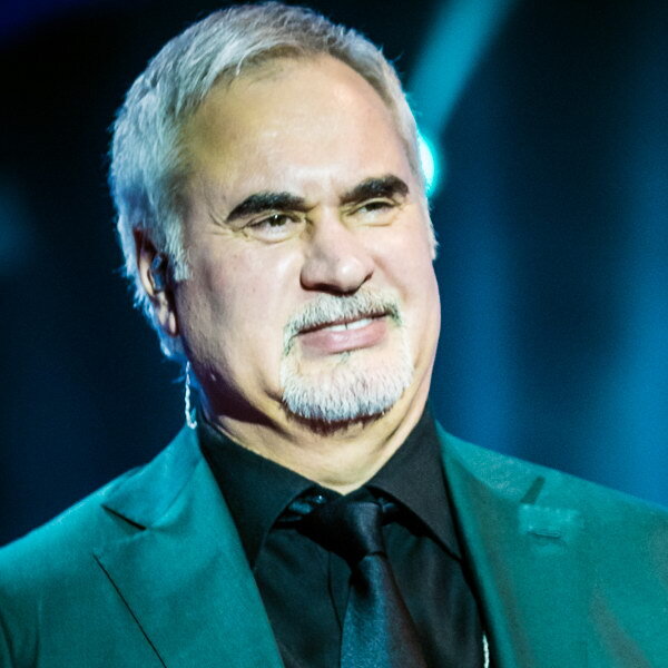     Валерий Меладзе стал дедом