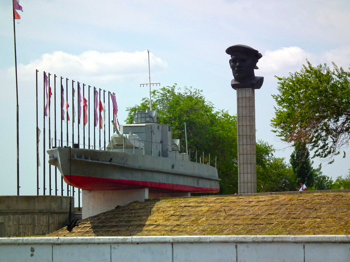 Бронекатер БК-13. Фото сделано в июле 2013 года