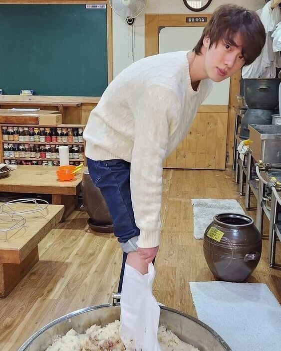 Джин решил основательно подготовиться к FESTA 2024