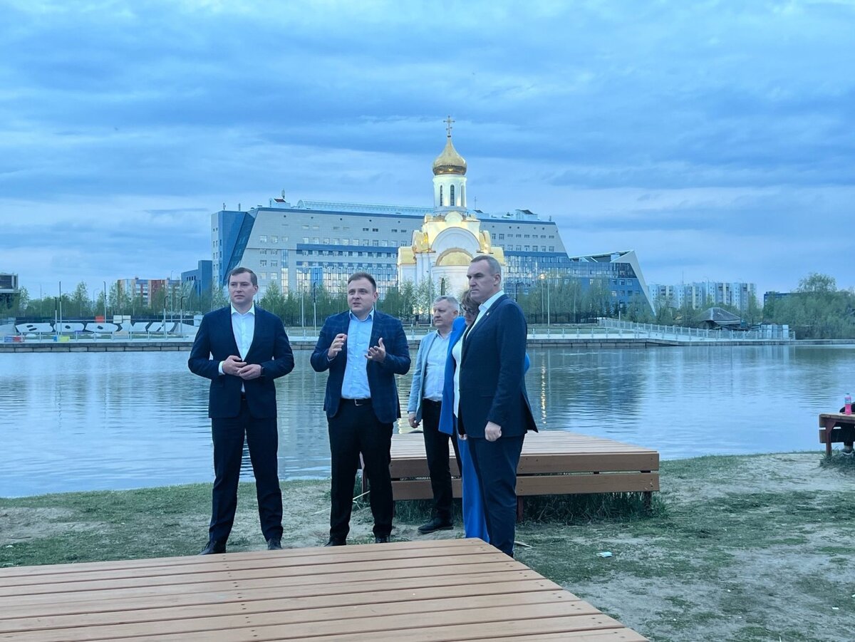    Руслан Кухарук пообщался с жителями Сургута в экопарке «За саймой»