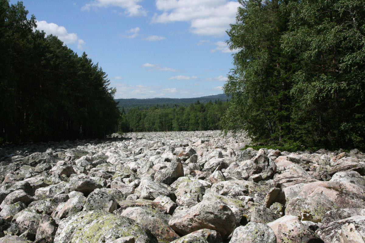 Каменная река