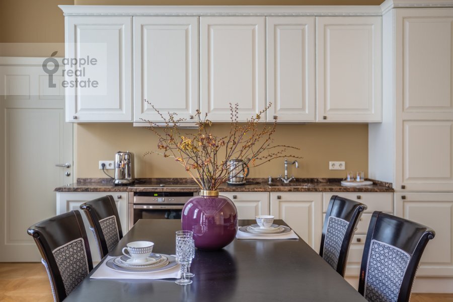 Фото из архива Apple Real Estate