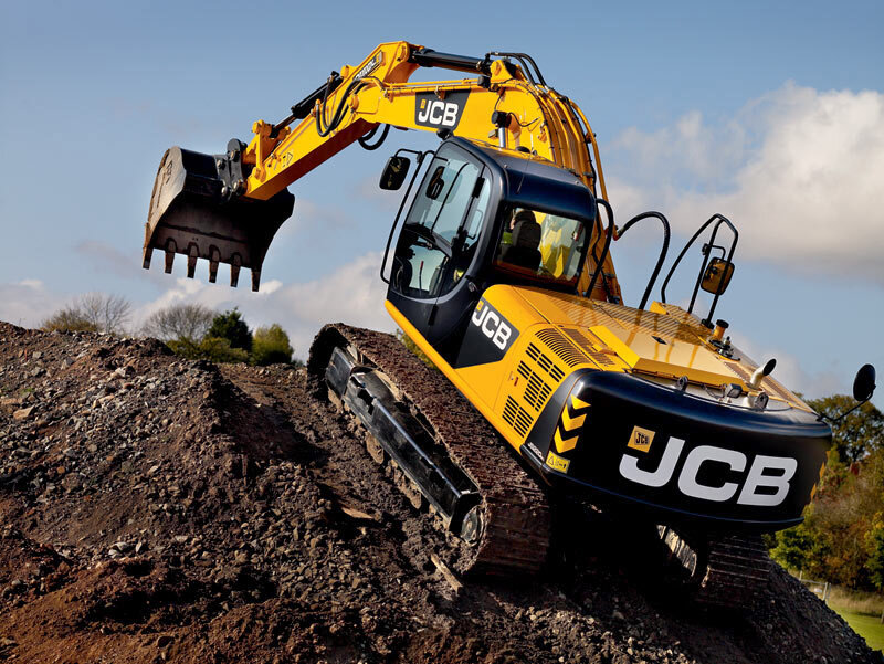 Гусеничный экскаватор JCB
