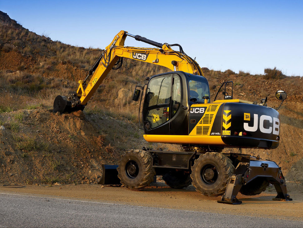 Колёсный экскаватор JCB