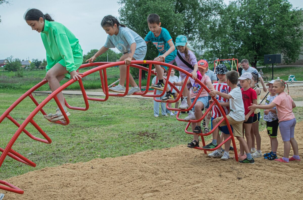    В селе Бродецкое Оренбургского района появилась новая спортивная площадка Кристина Просвиркина