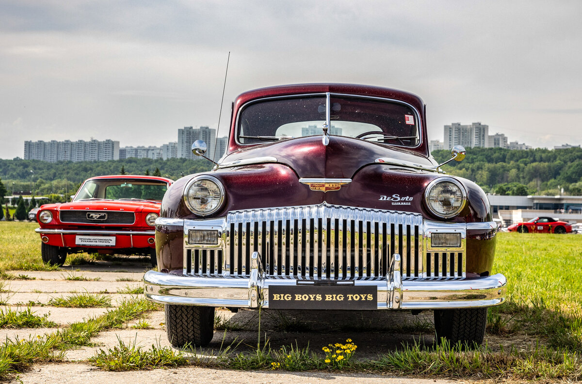    «Автовыходные» вновь объединили автомобили всех марок, годов выпуска и предназначения.   
Светлана Парфенова