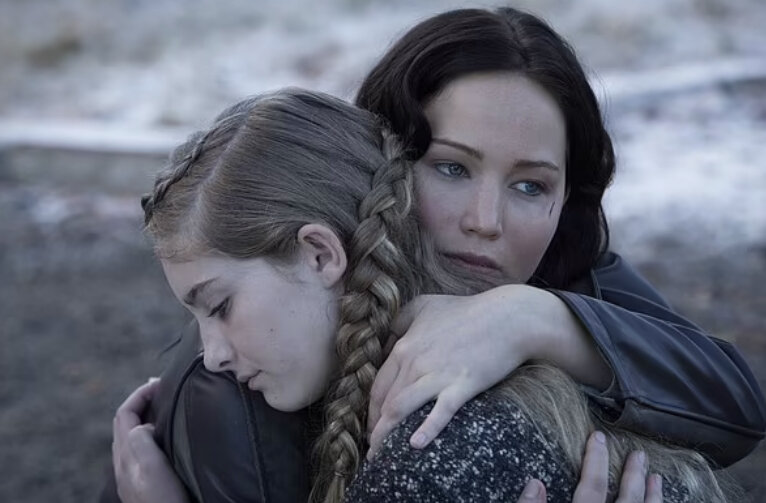    Уиллоу сыграла роль младшей сестры героини Дженнифер Лоуренс в «Голодных играх»Соцсети