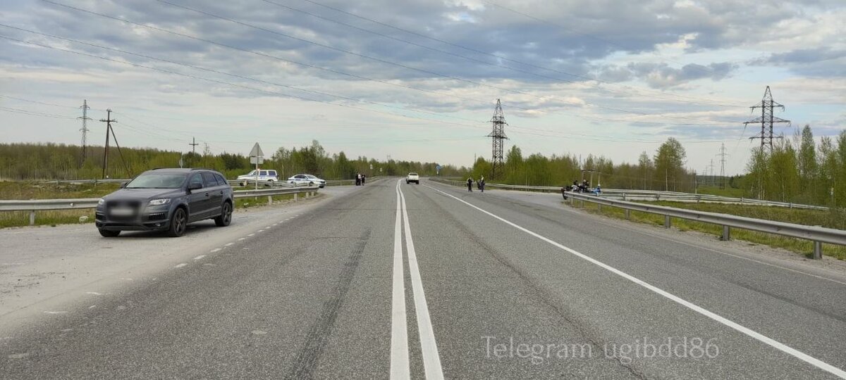    В ДТП с мотоциклом под Нефтеюганском пострадала юная девушка