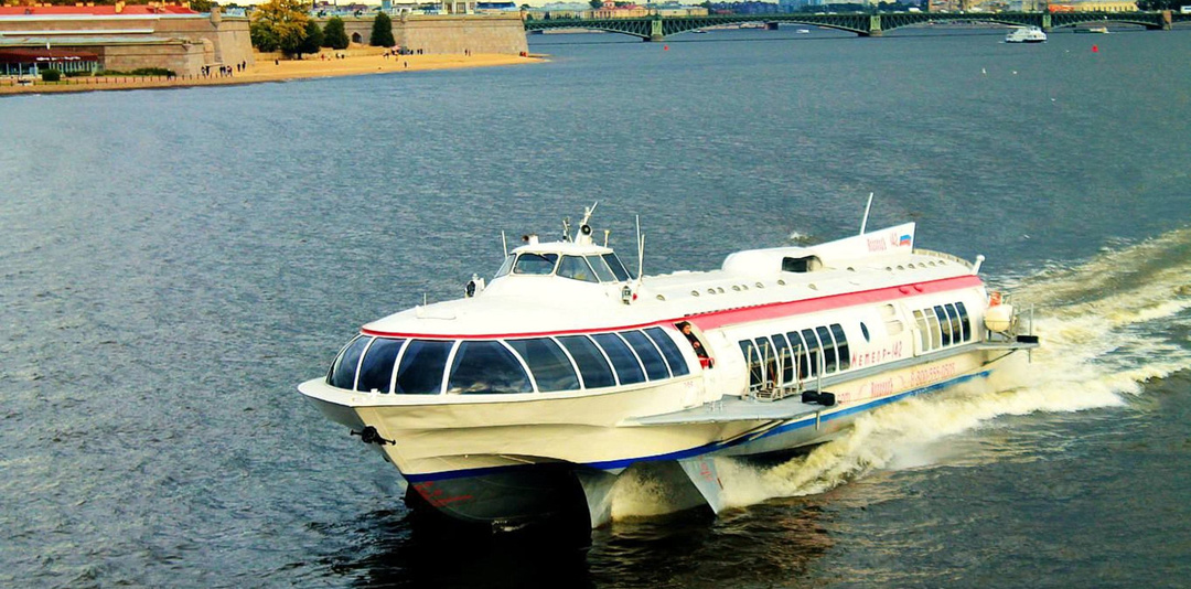 Пассажирские суда на подводных крыльях - Метеоры. Возрожденная легенда.