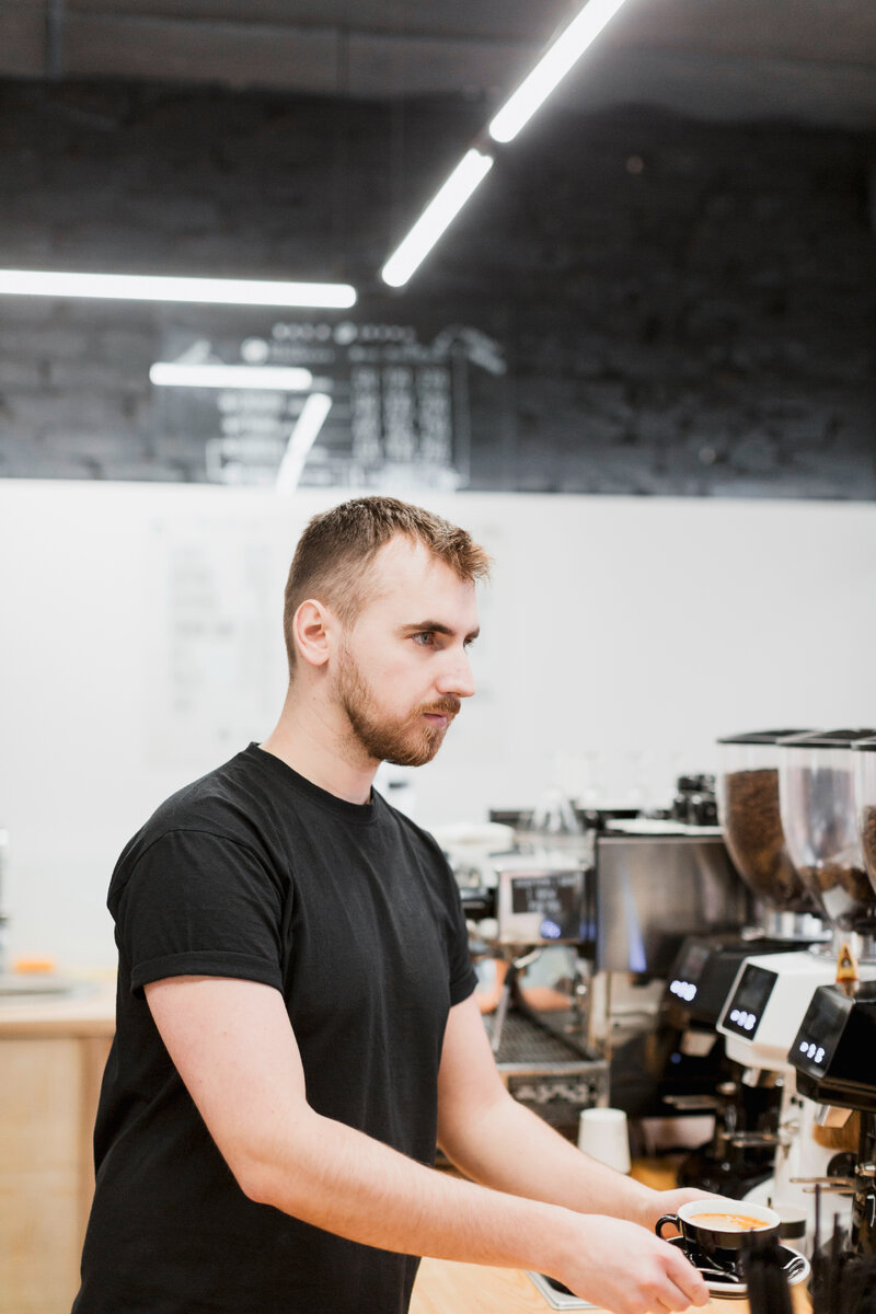 <a href="https://ru.freepik.com/free-photo/bar-concept_2079686.htm#fromView=search&page=1&position=4&uuid=31da5221-561e-4cd5-b295-978773c06ba9">Изображение от freepik</a>