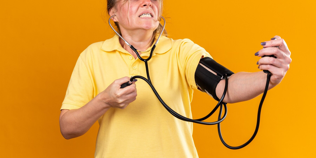 Гипертонический криз: причины, симптомы и первая помощь