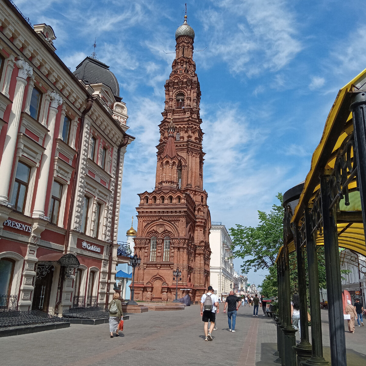 Улица Баумана, фото автора 