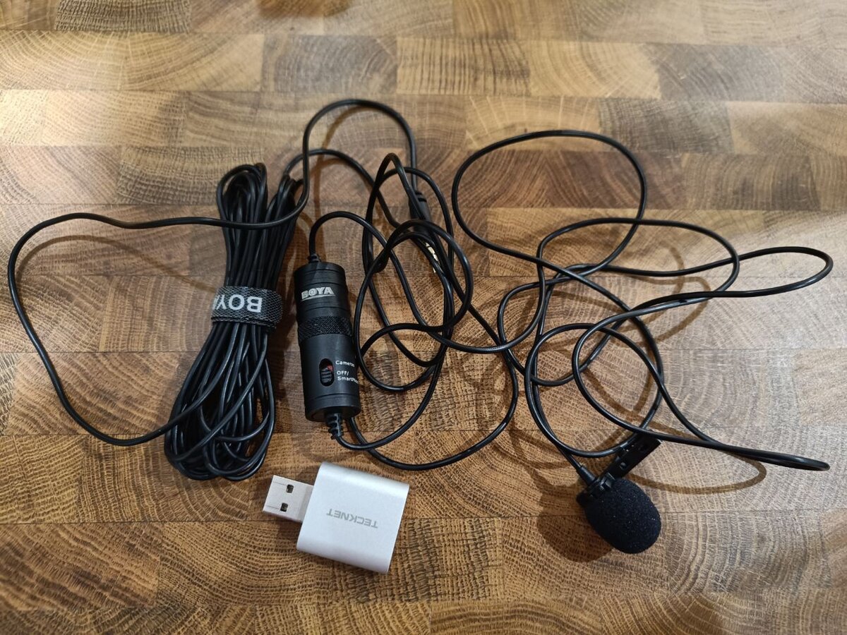    Благодаря доступным переходникам Boya BY-M1 превращается в универсальное решение для записи звука в паре с любым девайсом. Фото: fatllama.com