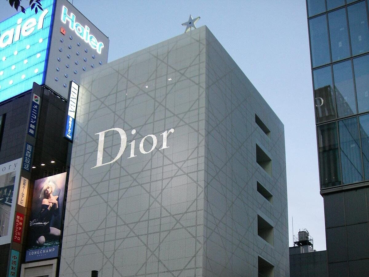    Магазин Dior в Токио© flickr.com/Iván PC