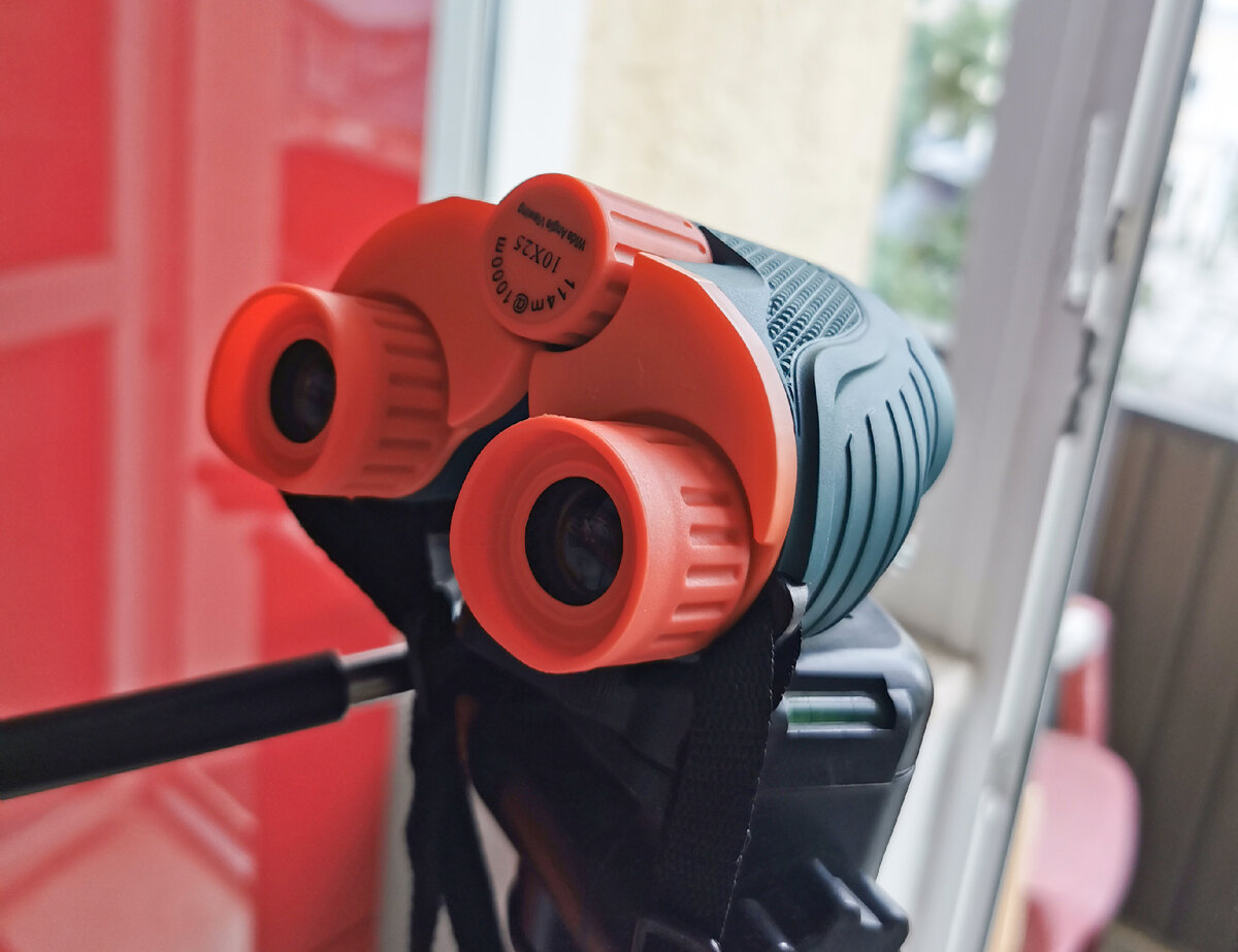 Детский бинокль 10х25