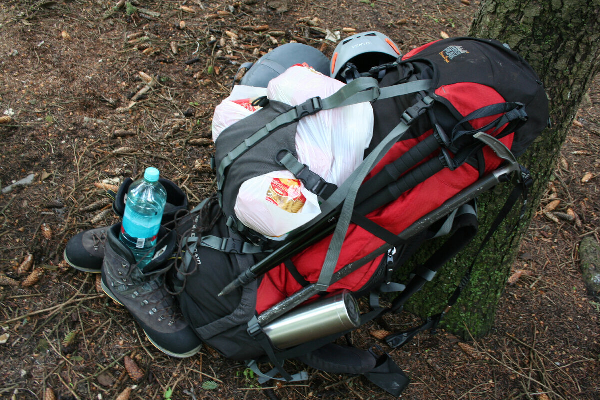 Первый блин - комом! Убого вышло, но с каждым разом мои навыки росли ...