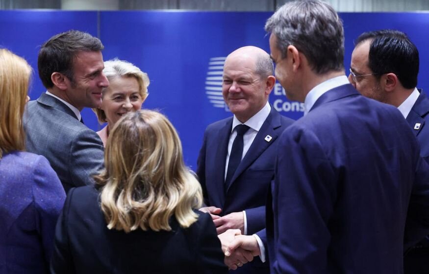    «Придется переубеждать суровыми методами»: Эксперт о желании ЕС вернуть колонизированное состояние России