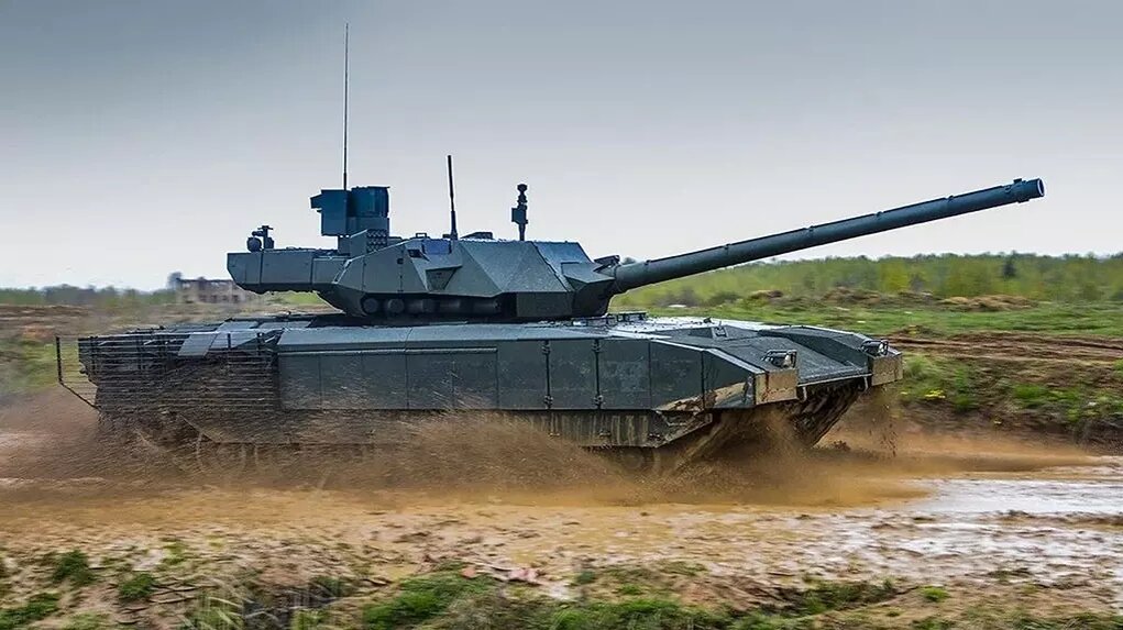 Тяжелые танки «Армата» хотят также сделать безэкипажными. Фото: Topwar.ru