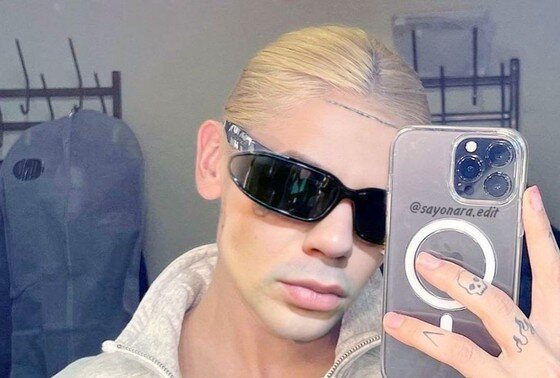    Элджей (настоящее имя — Алексей Узенюк)