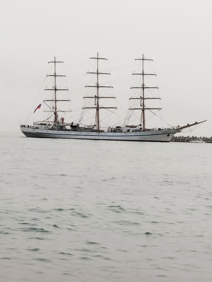 Чёрное море. Апрель 2024 г.