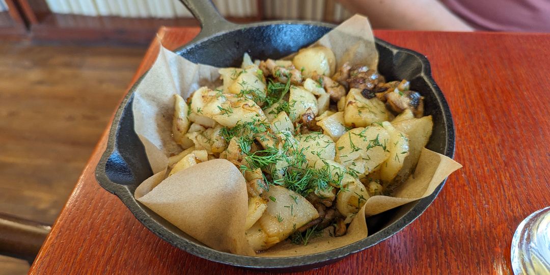 Вареничная номер 1 в Москве. Уютно как в прошлом!