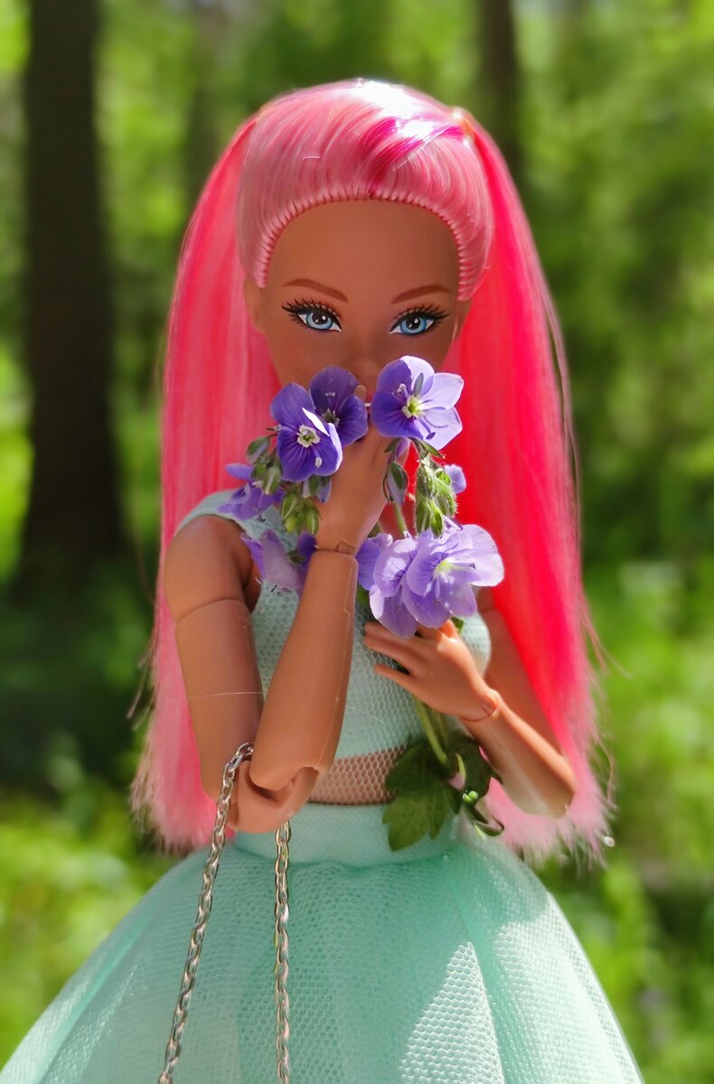 Barbie розовая русалочка Одиль на миниатюрном МТМ-теле Виктории