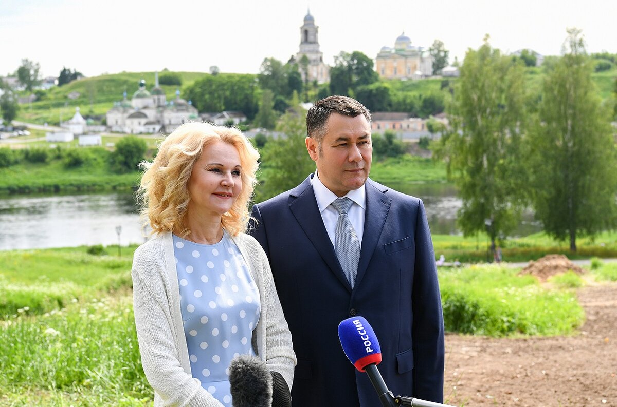 вице-премьер РФ Татьяна Голикова и губернатор Тверской области Игорь Руденя