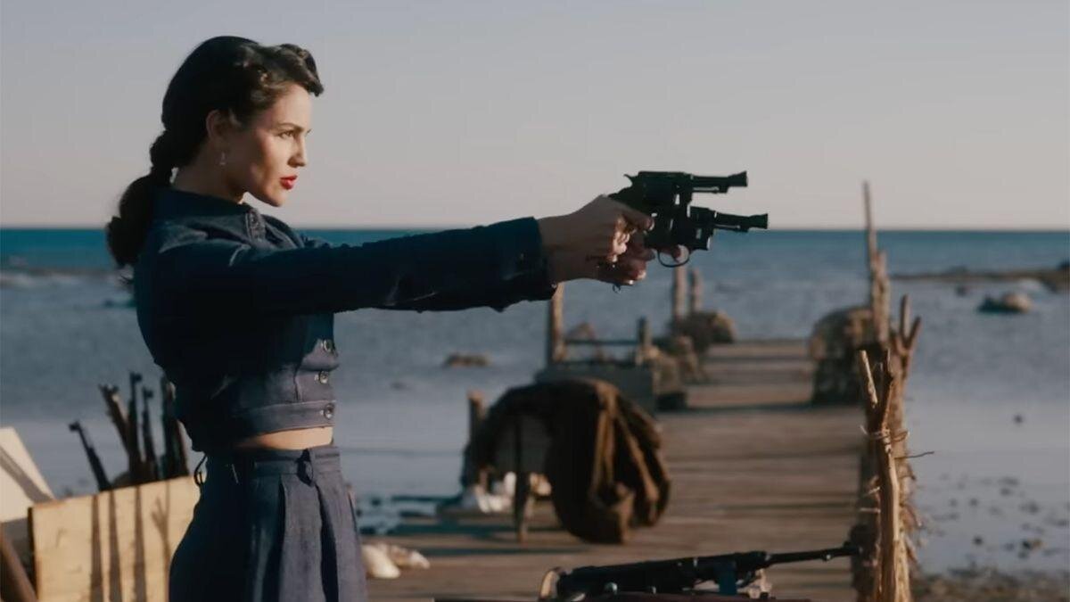 Кадр из фильма " министерство неджентельменских дел"