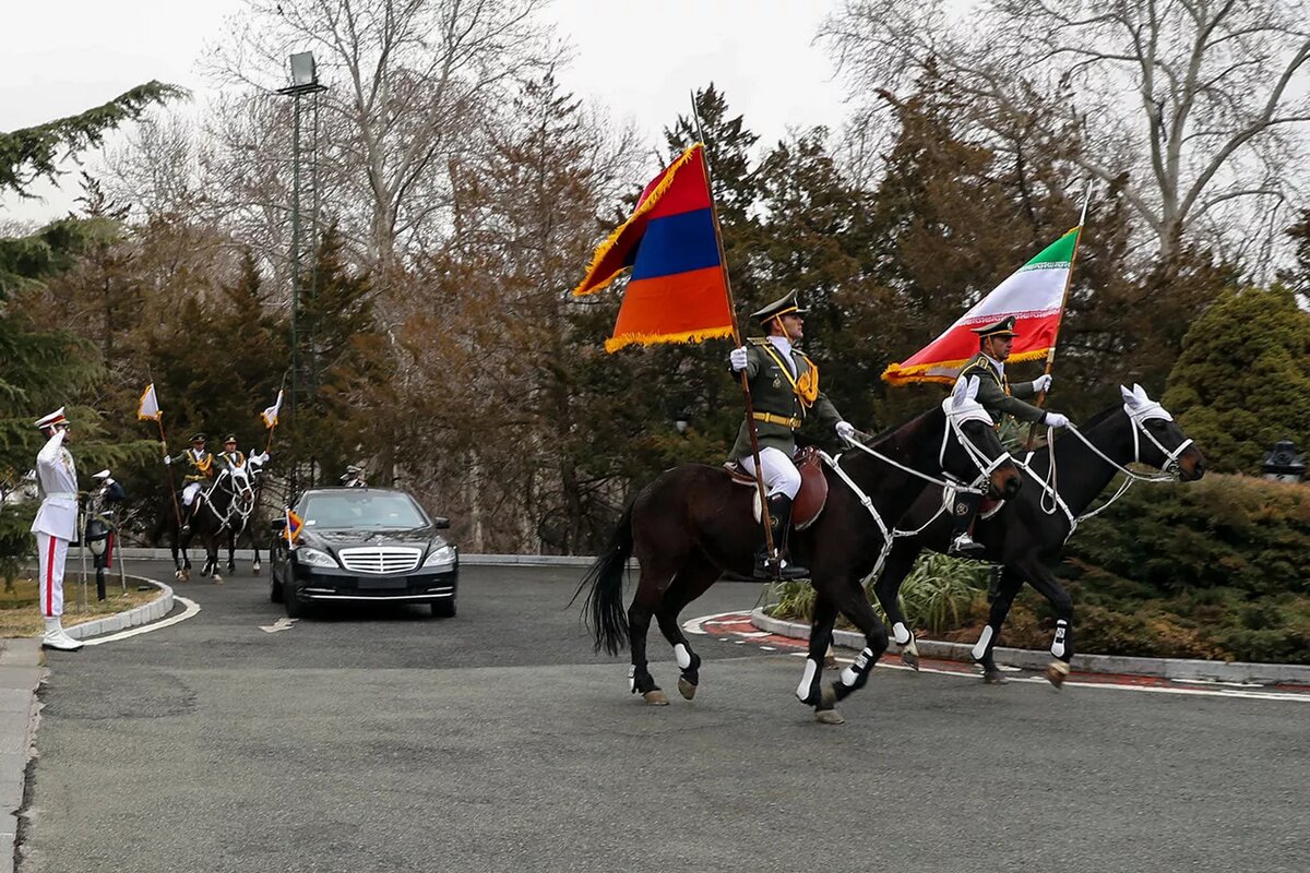 © Photo : cropped photo from the official site of the President of Iran