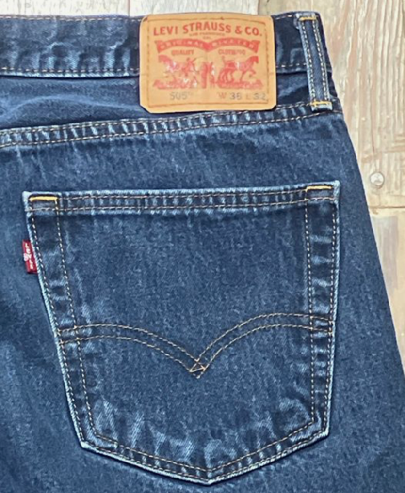 Джинсы Mawin, Levi's и Montana.