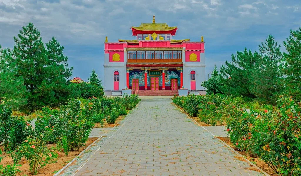 хурул Сякюсн Сюме